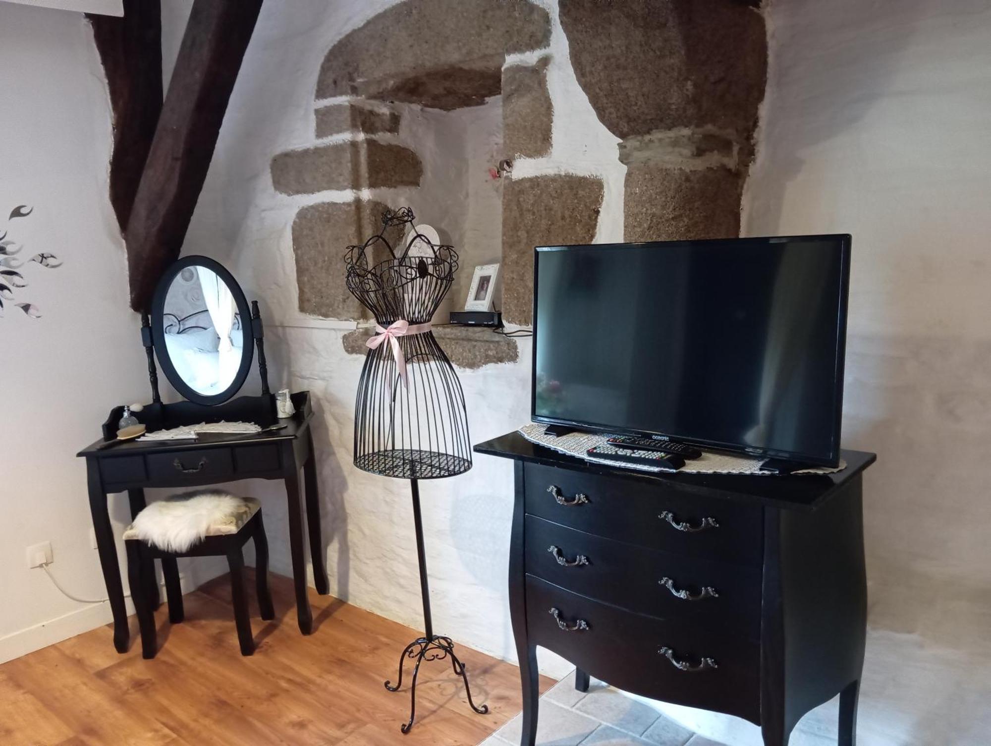 La Gerbaudiere Chambres&Table D Hotes Proche Mont Saint Michel Cuisine Maison Notre-Dame-du-Touchet エクステリア 写真