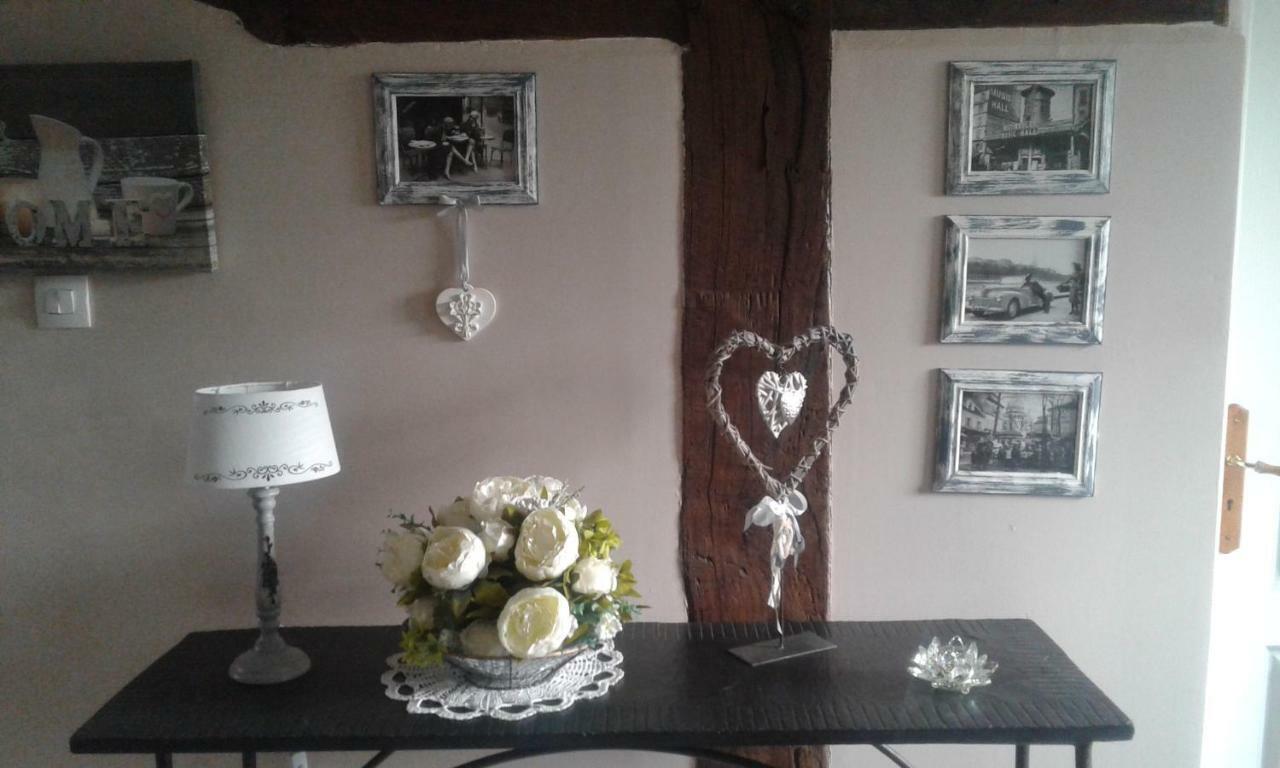 La Gerbaudiere Chambres&Table D Hotes Proche Mont Saint Michel Cuisine Maison Notre-Dame-du-Touchet エクステリア 写真